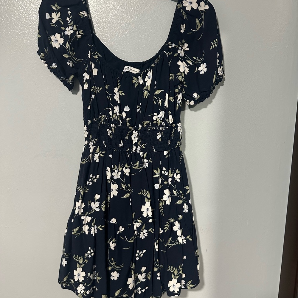 Hollister Blue Puff Sleeve Ruched Blouse